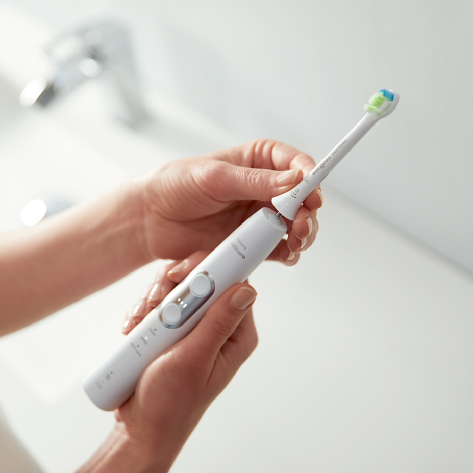 ProtectiveClean 6100 Toothbrush