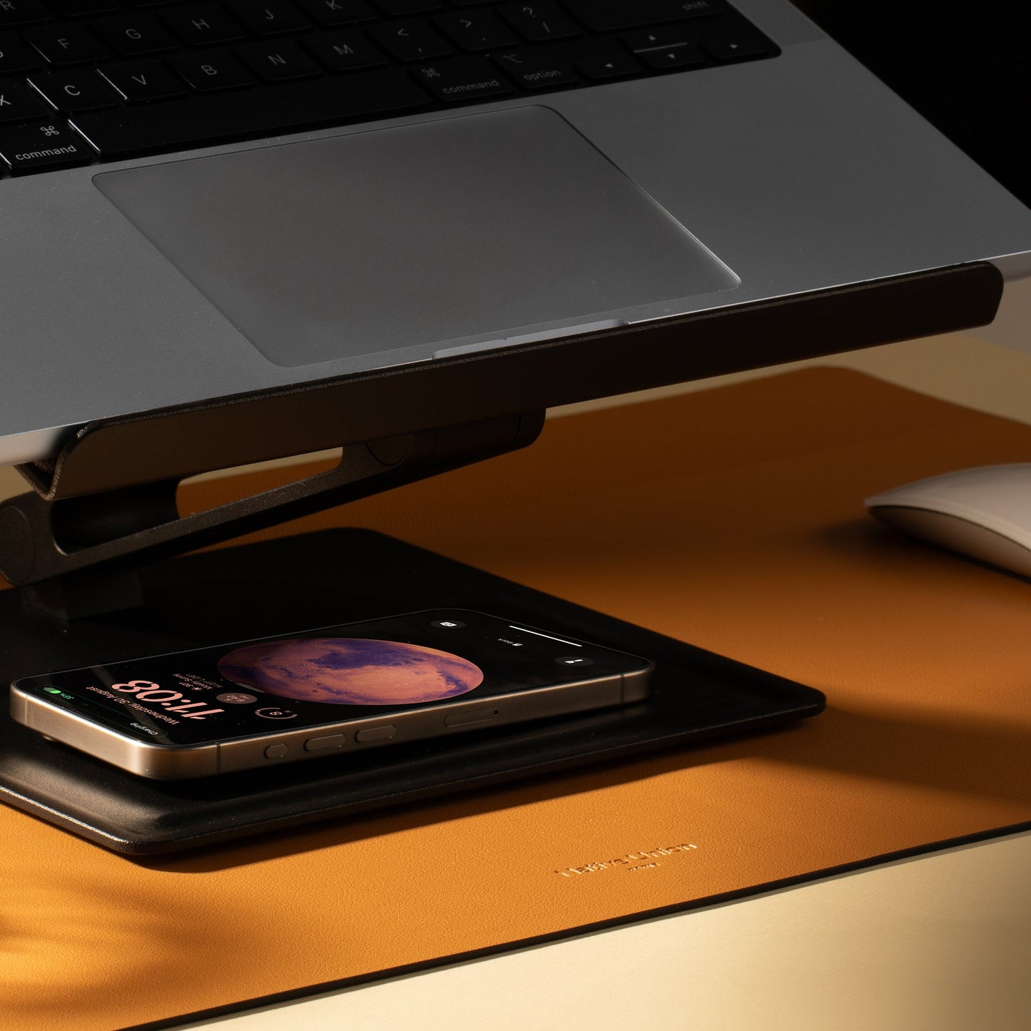 Home Laptop Stand