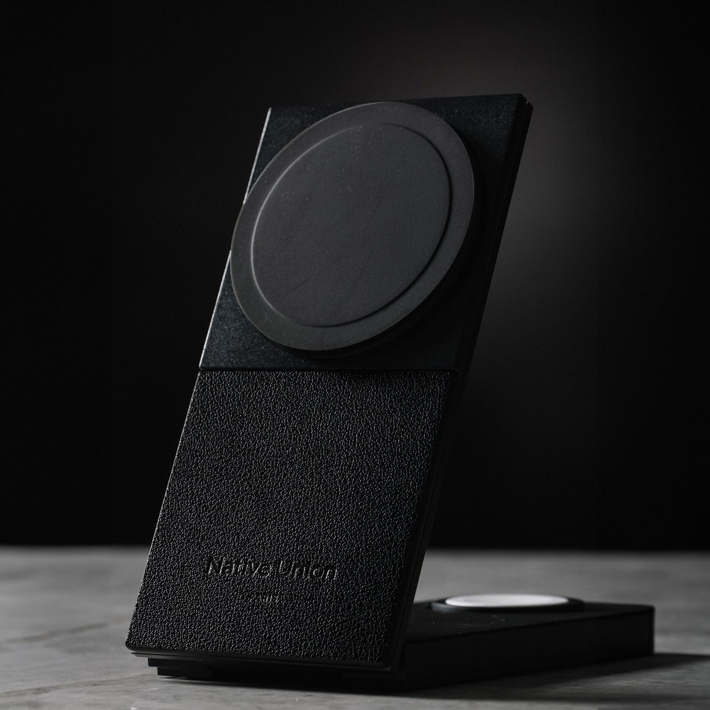 Rise 3-in-1 Qi2 Magnetic Wireless Charger