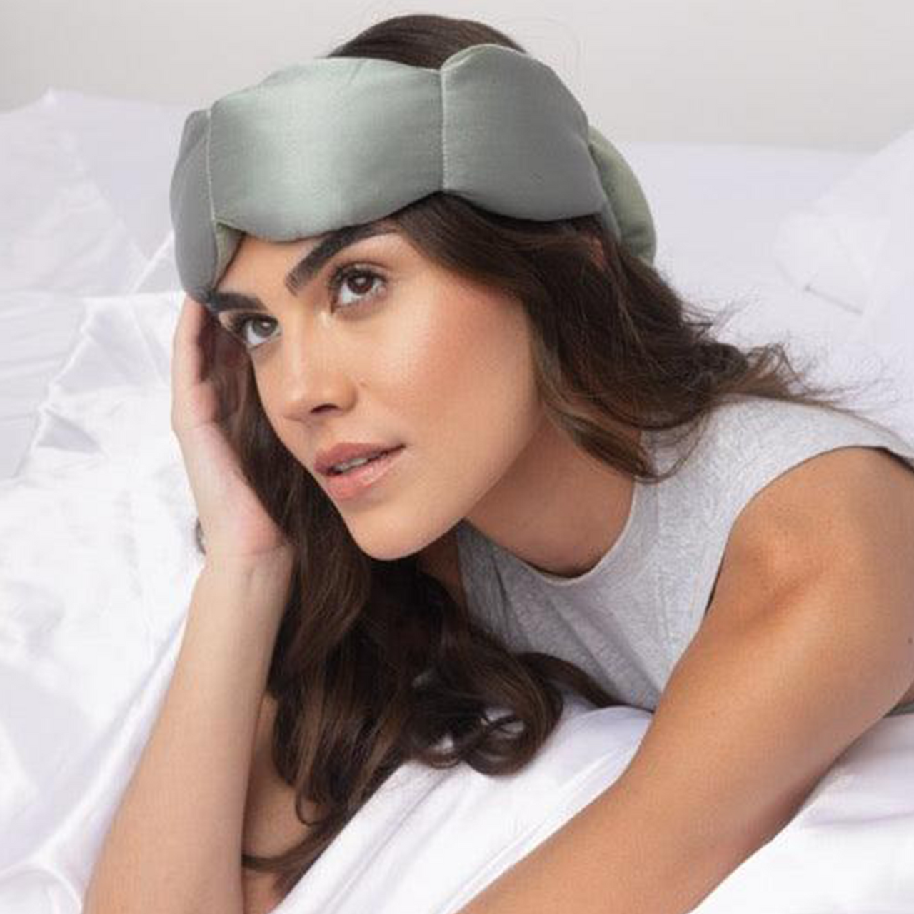 The Silk Weighted Blanket For Your Eyes