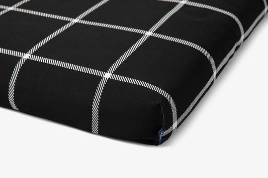 Classic Dog Bed by Laylo