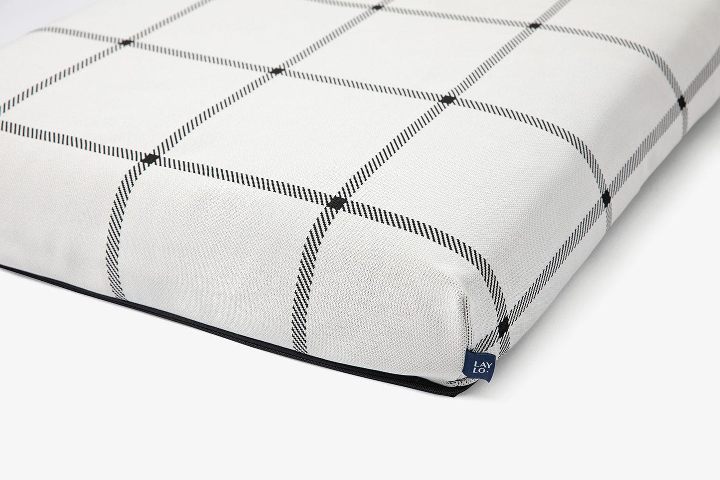 Classic Dog Bed by Laylo