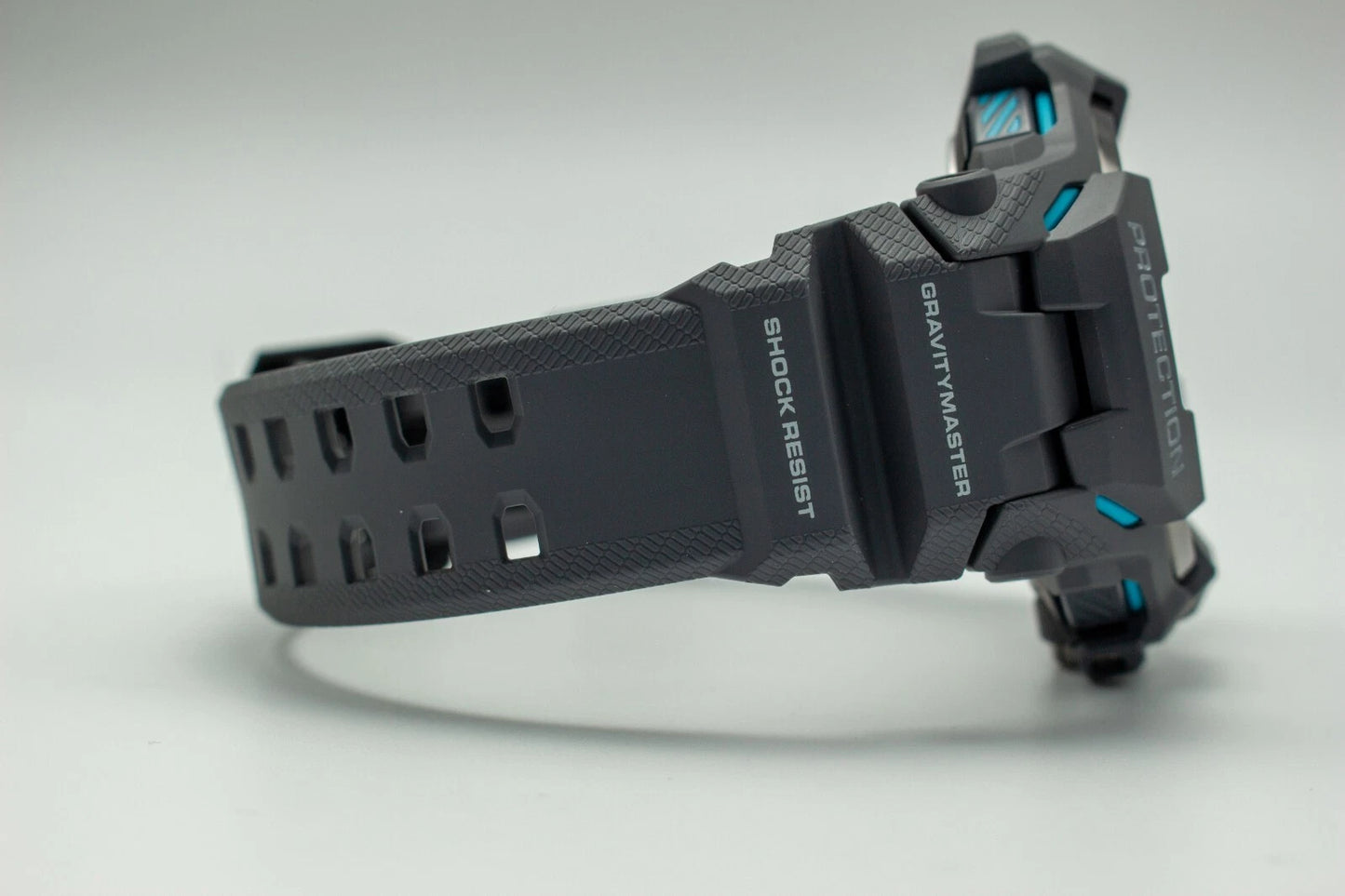 Casio’s HUD: G-SHOCK GRAVITYMASTER