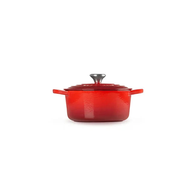 2qt Signature Cast Iron Round Dutch Oven